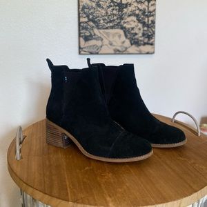 Toms black booties